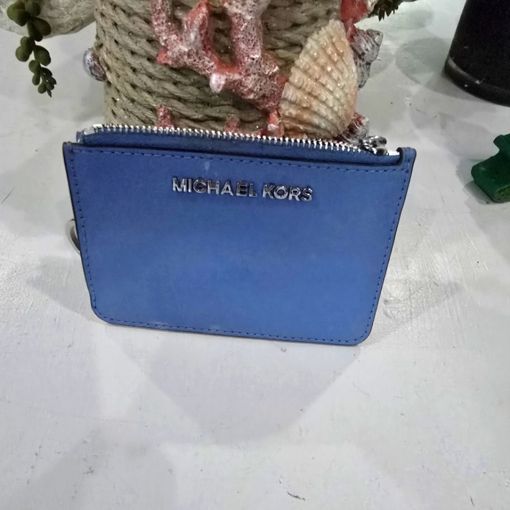 Michael Kors leather coin pouch w/ ID key ring wallet * Mint*